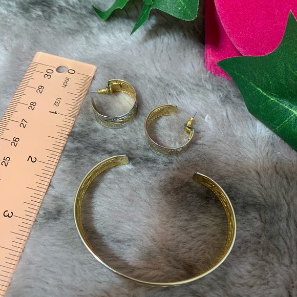 Earring Bracelet Set - Picture 4 of 4